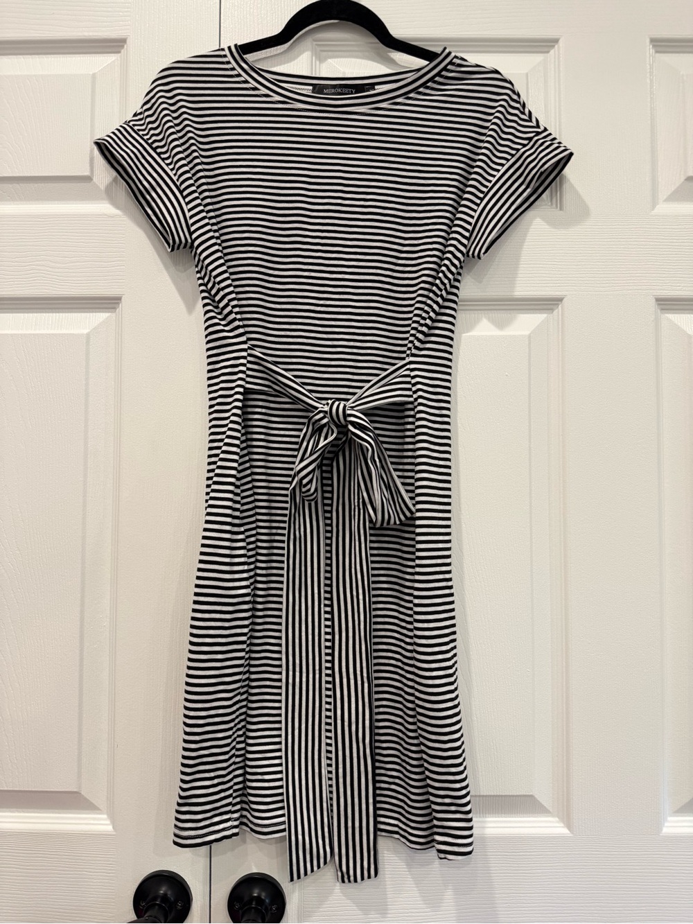 Merokeety tie dress